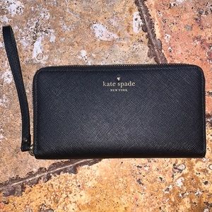 Kate Spade Saffiano Leather Continental Wallet
